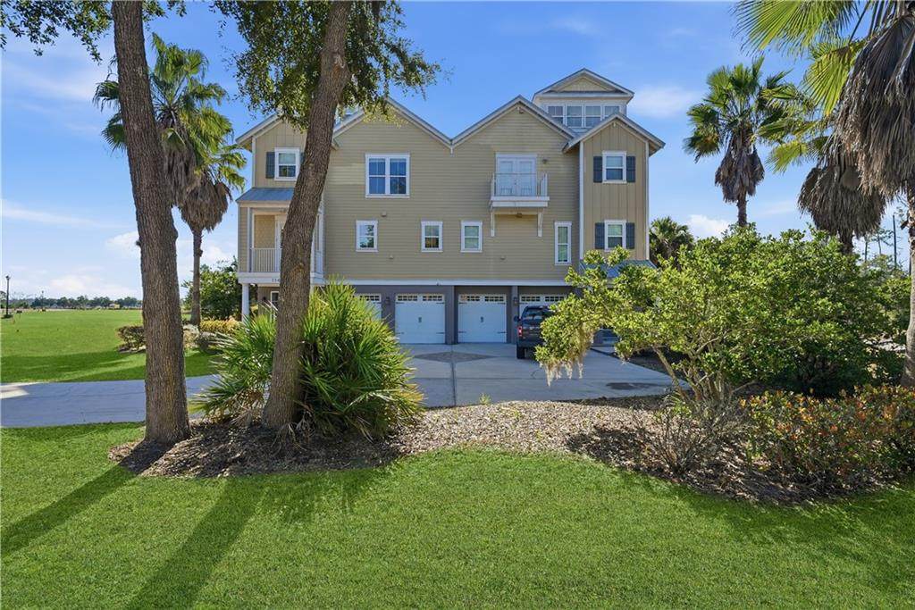114 Riverfront Circle - Photo 1