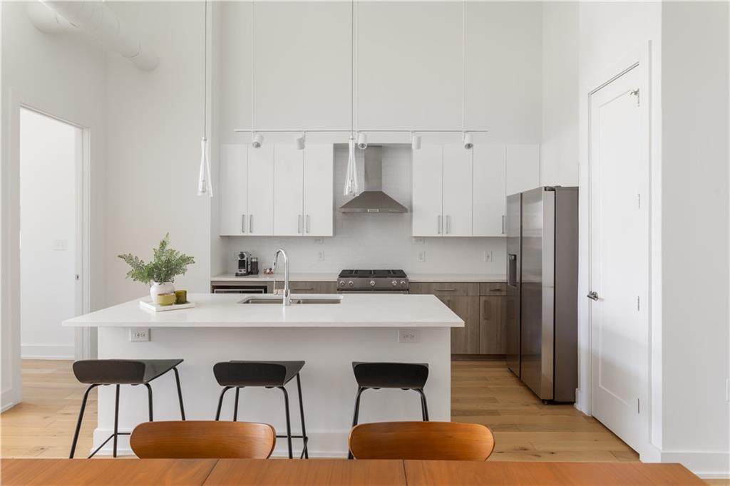 775 Juniper Street - Photo 1