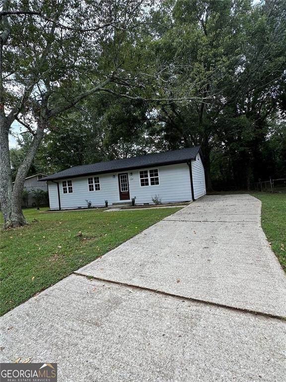 1729 Austin Road - Photo 1