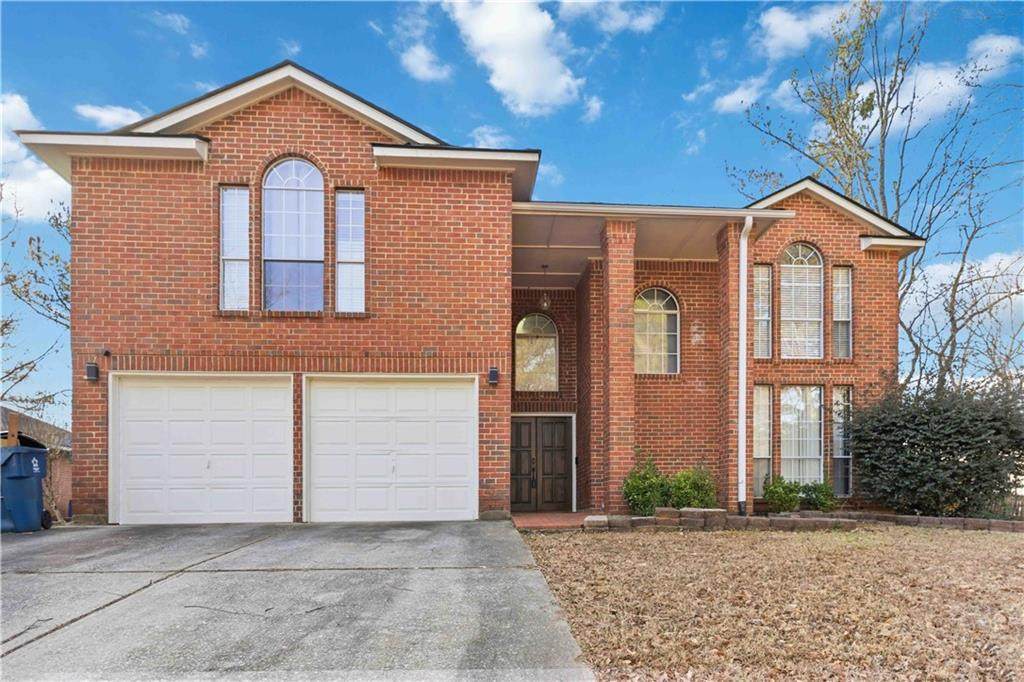 2170 Hunters Ridge Drive - Photo 1
