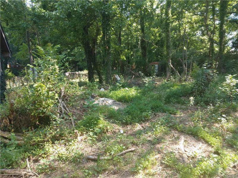 1122 West Avenue - Photo 1