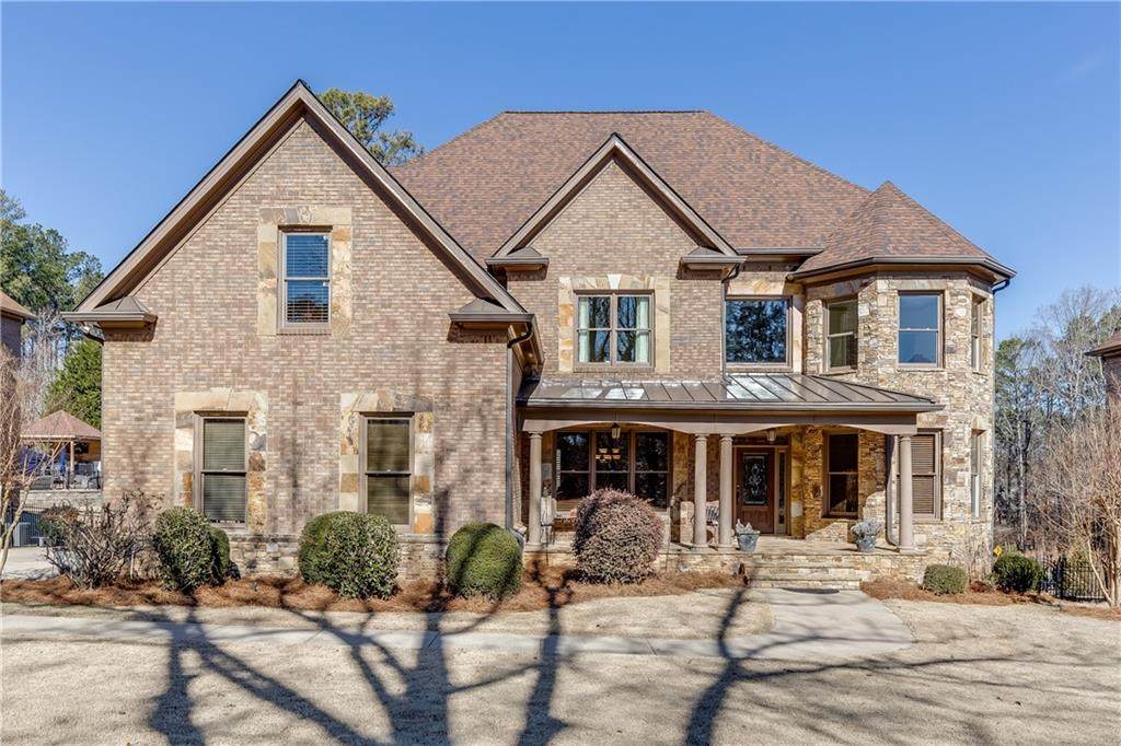 704 Old Cumming Road - Photo 1