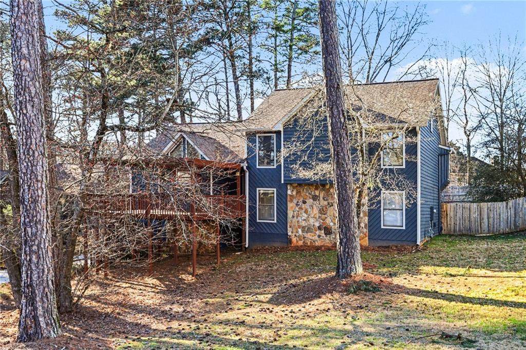 2711 Old Coach Road - Photo 1