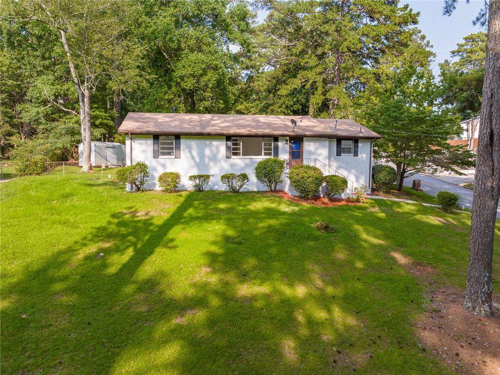 5207 Dixie Lake Road - Photo 1