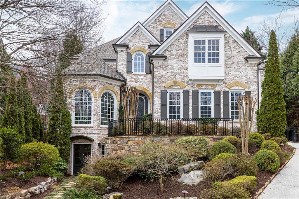 525 Glengate Cove - Photo 1