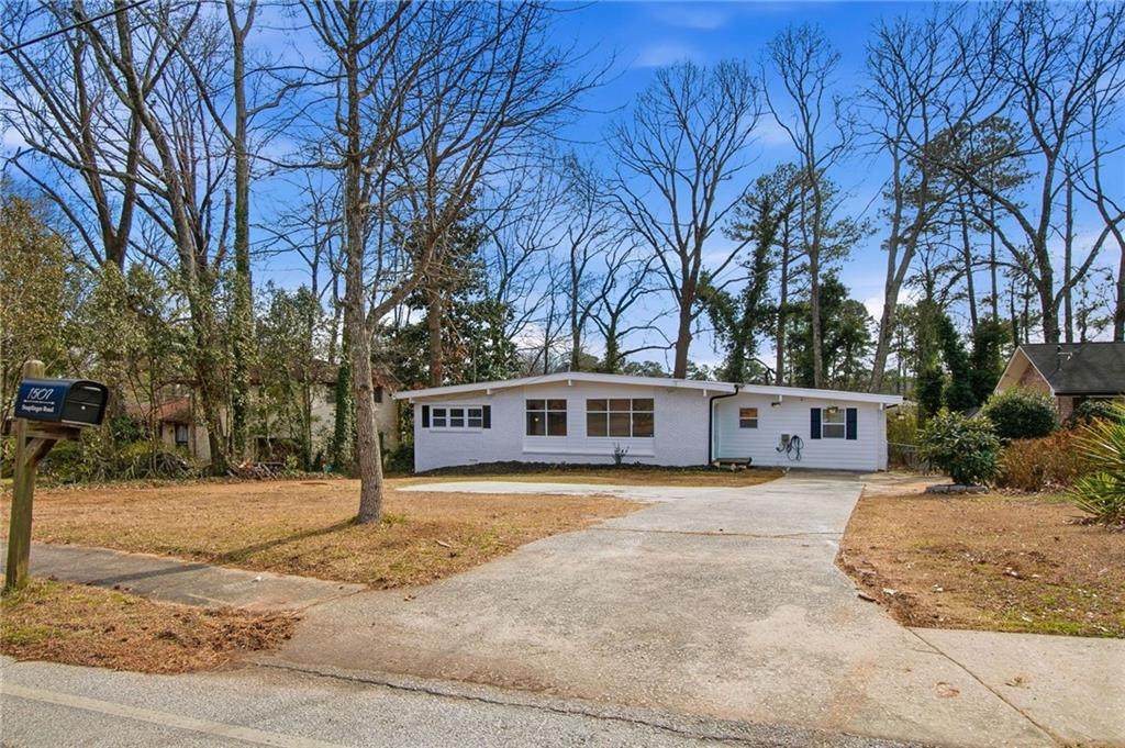 1507 Snapfinger Road - Photo 1
