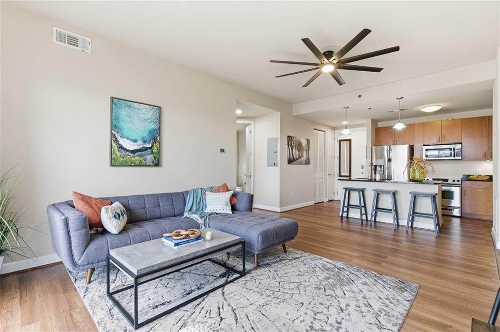 711 Cosmopolitan Drive - Photo 1