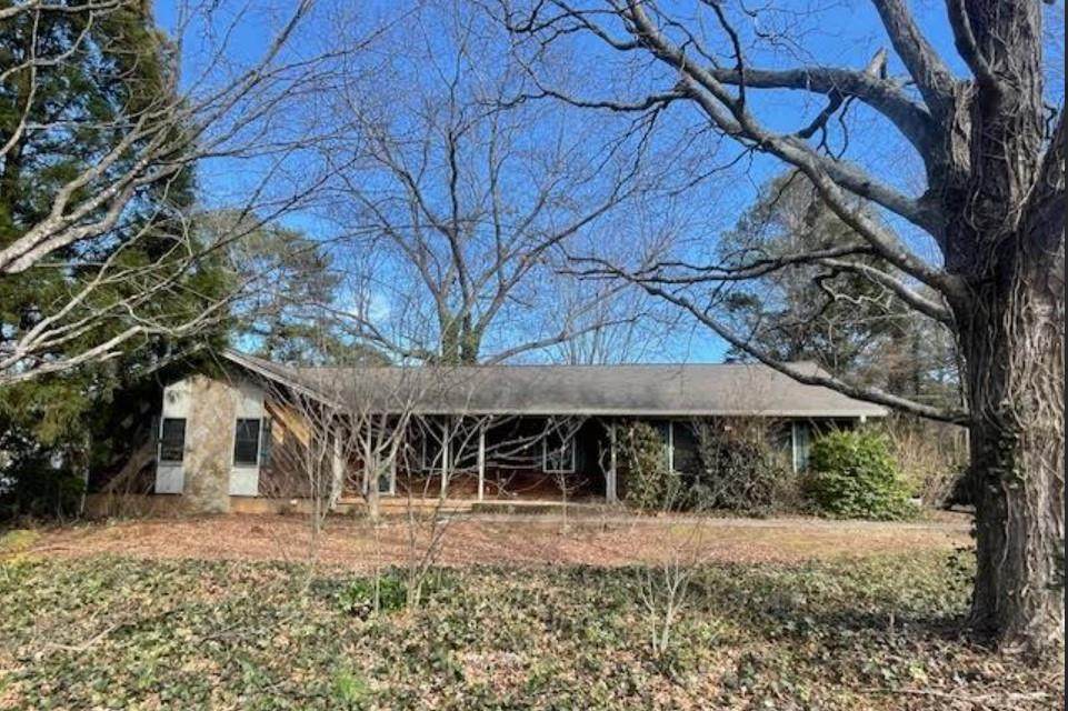 3346 San Antonio Drive - Photo 1