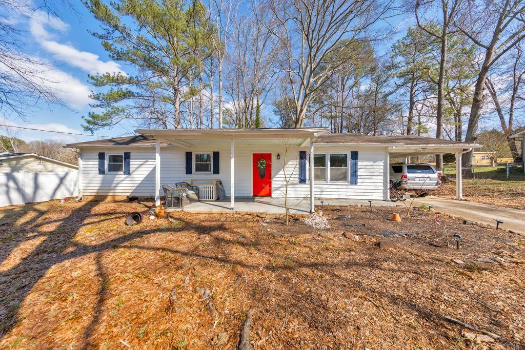 108 Vickie Drive - Photo 1