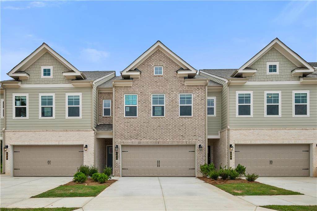 190 Abbotts Crossing Circle - Photo 1