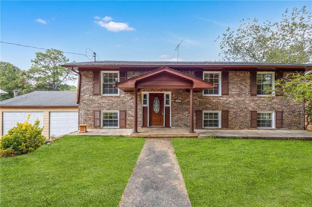 1804 Carla Drive - Photo 1