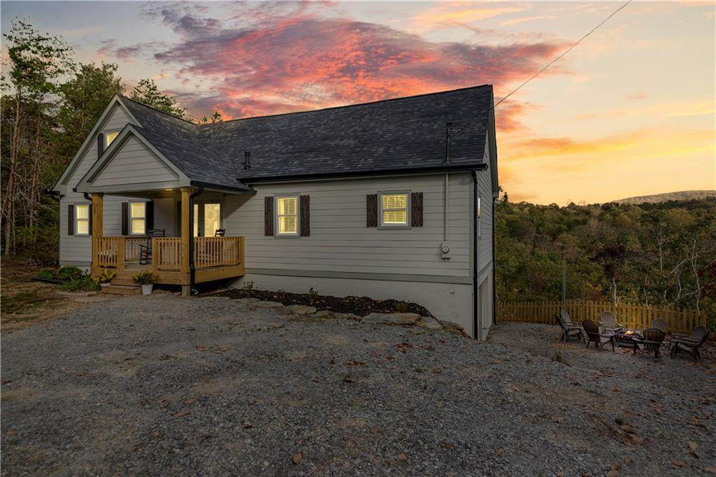 587 Oak Trace - Photo 1
