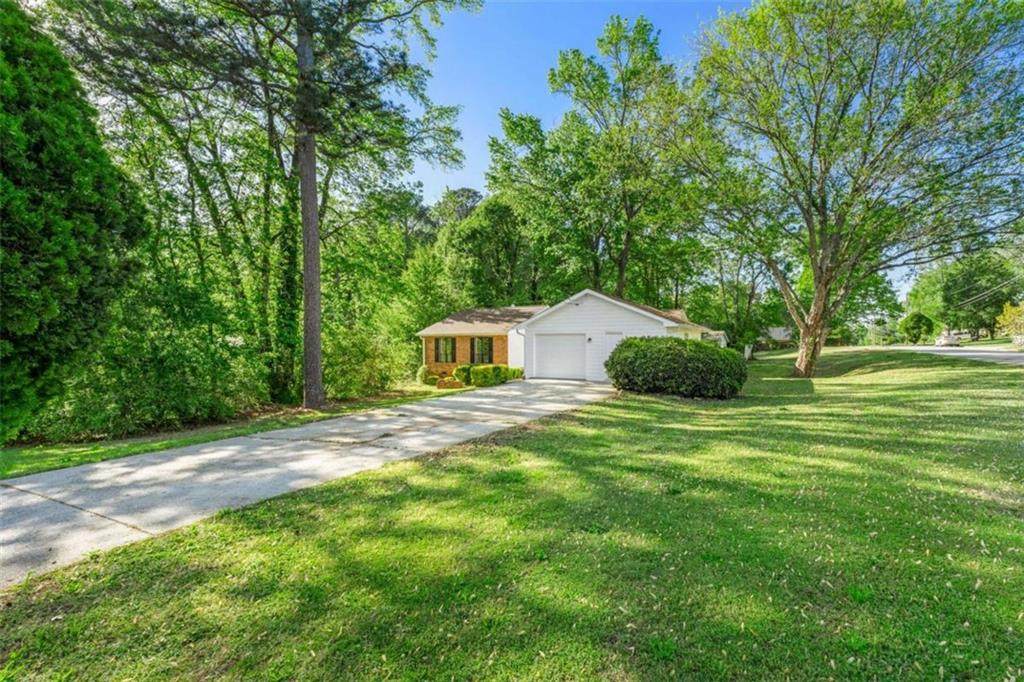 2254 Lisbon Lane - Photo 1