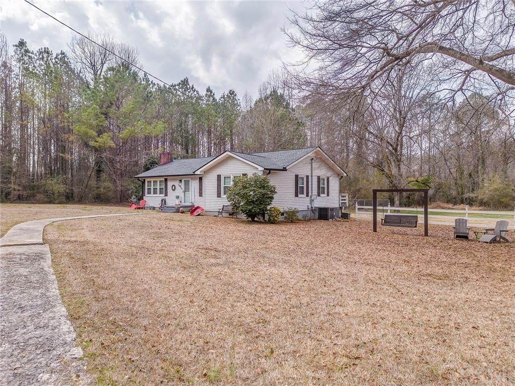 1046 Old Cedartown Road - Photo 1