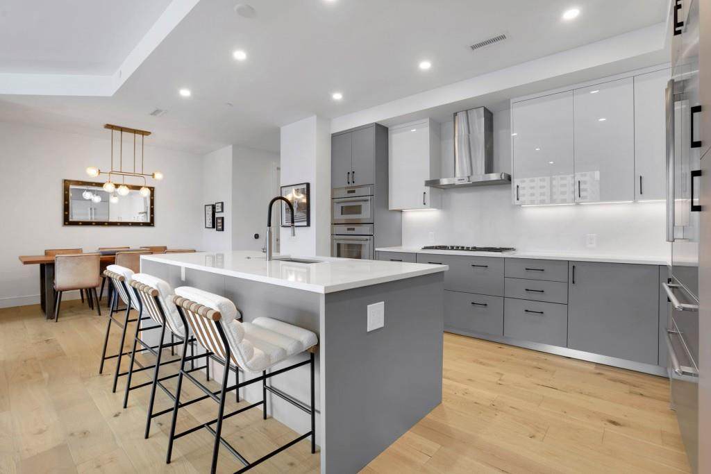 2425 Peachtree Road - Photo 1