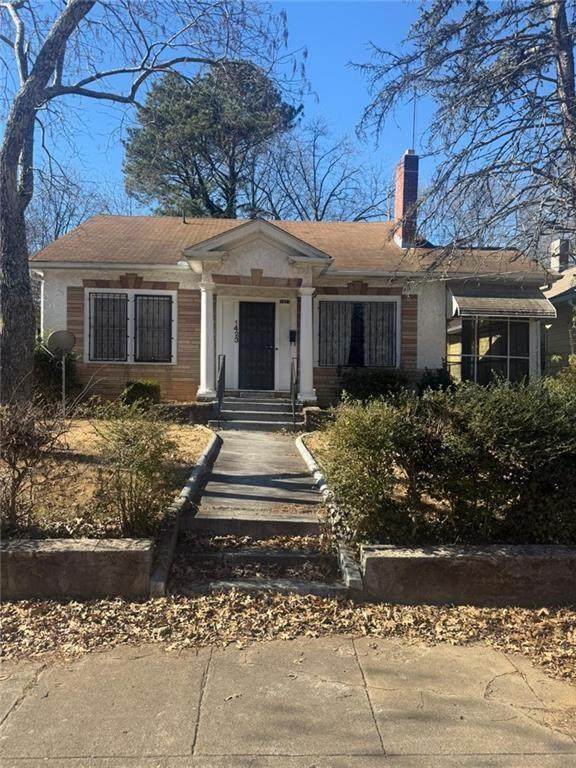 1423 Graham Street - Photo 1
