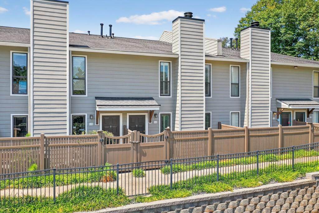 110 Park Ridge Circle - Photo 1