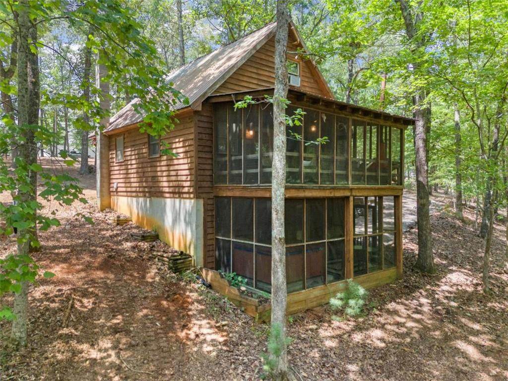 486 Laurel Circle - Photo 1