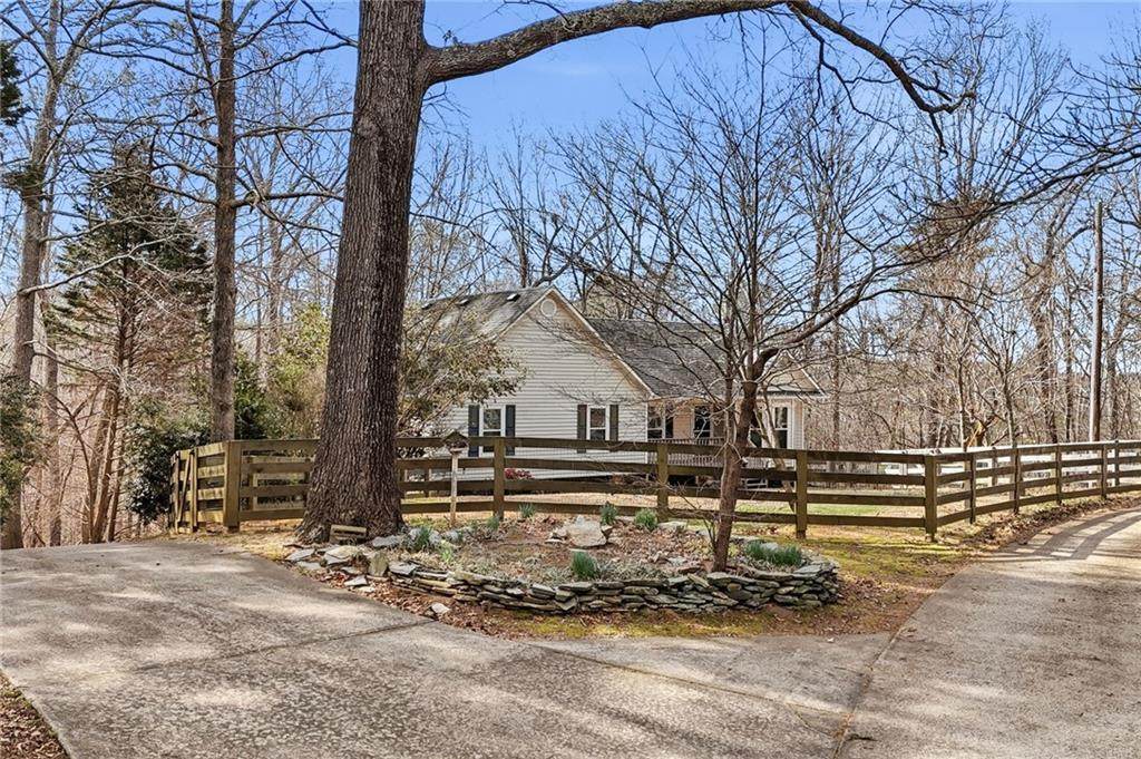 1720 Hickory Flat Highway - Photo 1