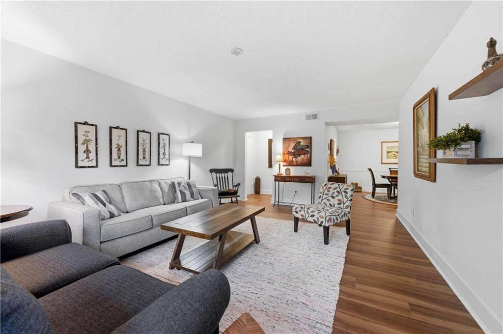 6851 Roswell Road - Photo 1