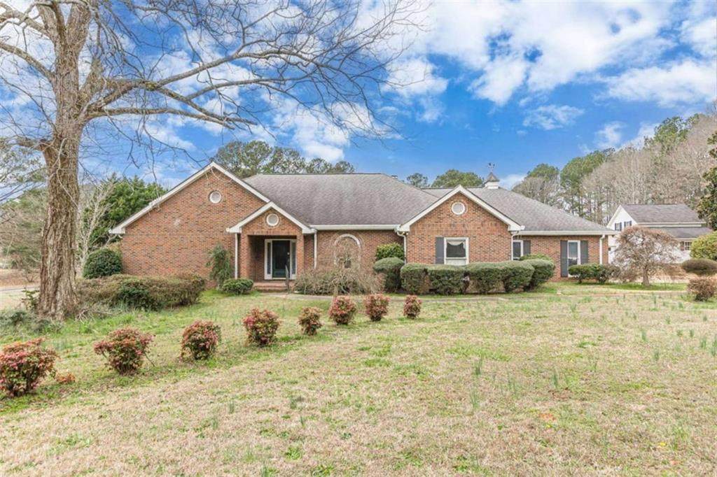 1380 Elliott Road - Photo 1