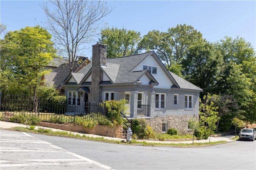 672 Cascade Avenue - Photo 1