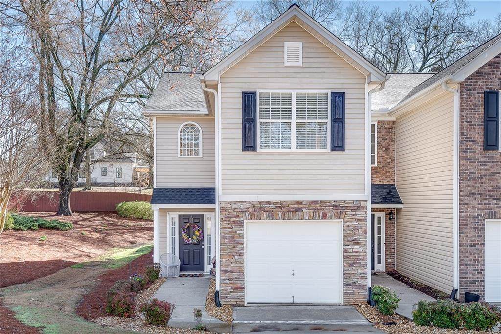 101 Creekwood Drive - Photo 1