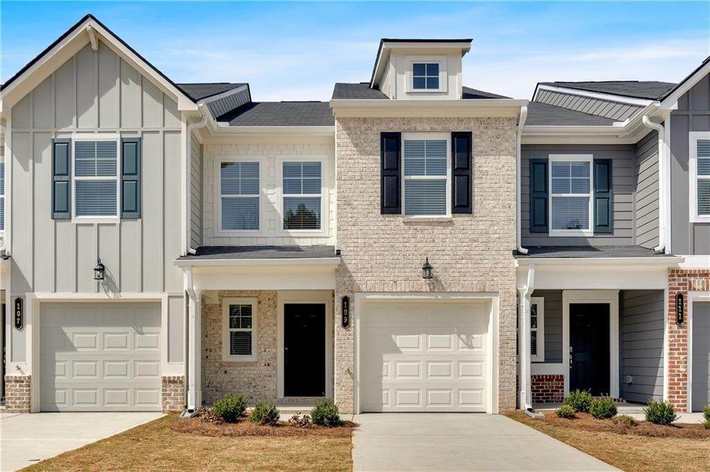 107 Village Green Drive - Photo 1