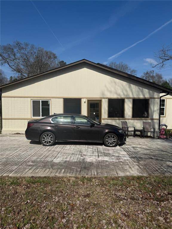 961 Old Conyers Road - Photo 1