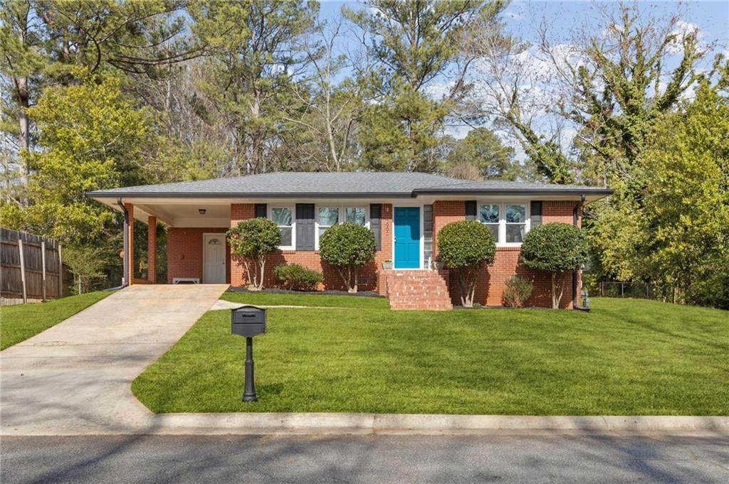 3650 Ashwood Drive - Photo 1