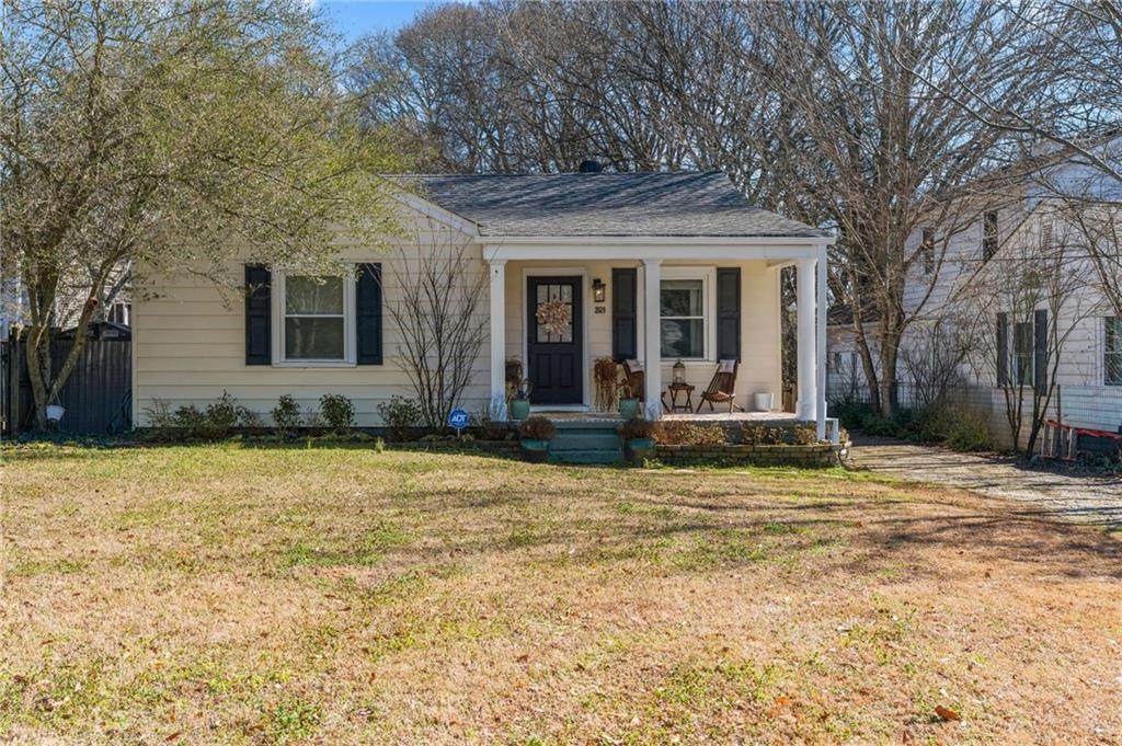 2619 Highland Avenue - Photo 1