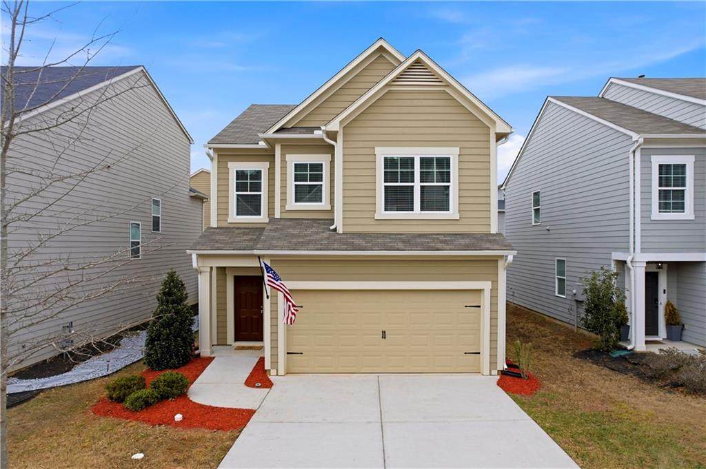 264 Denver Avenue - Photo 1