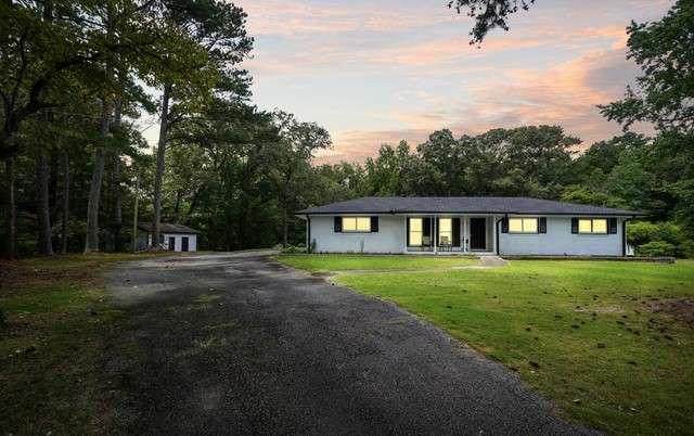 205 Elliott Road - Photo 1