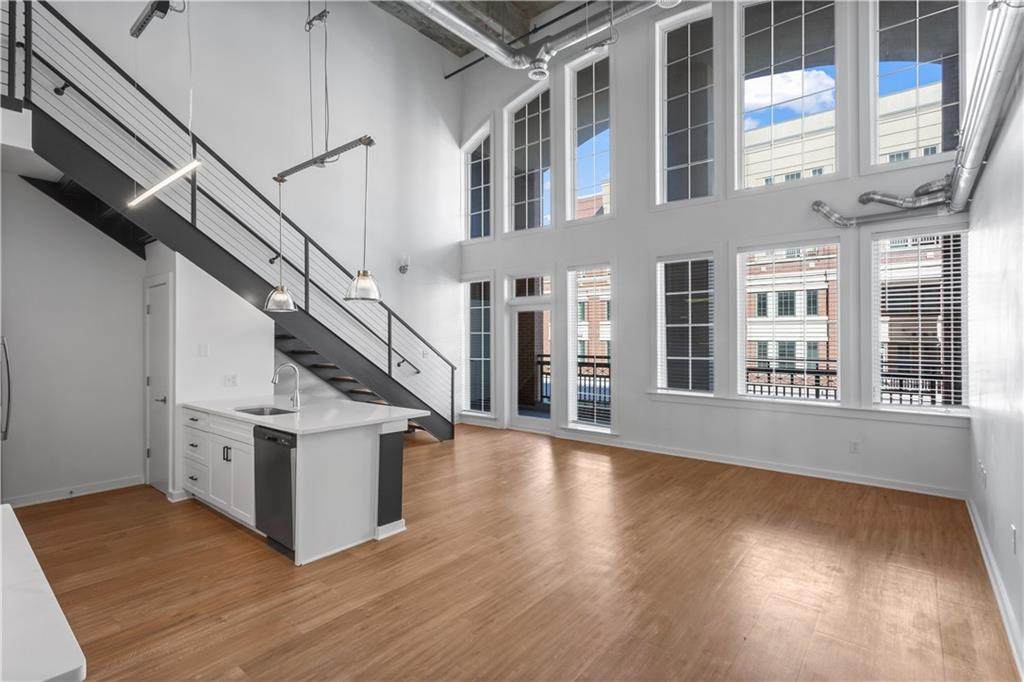 230 18th Street - Photo 1
