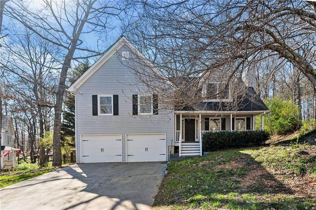 228 Hawkins Farm Circle - Photo 1