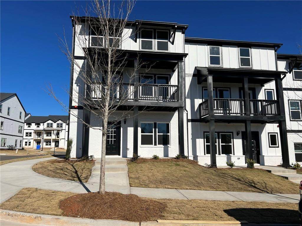 431 Lincoln Street - Photo 1