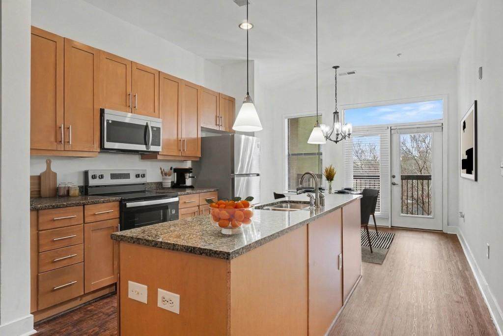 425 Chapel Street - Photo 1