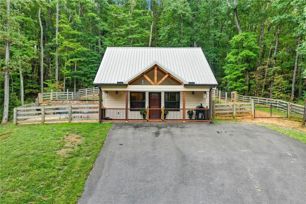 415 Woods Road - Photo 1
