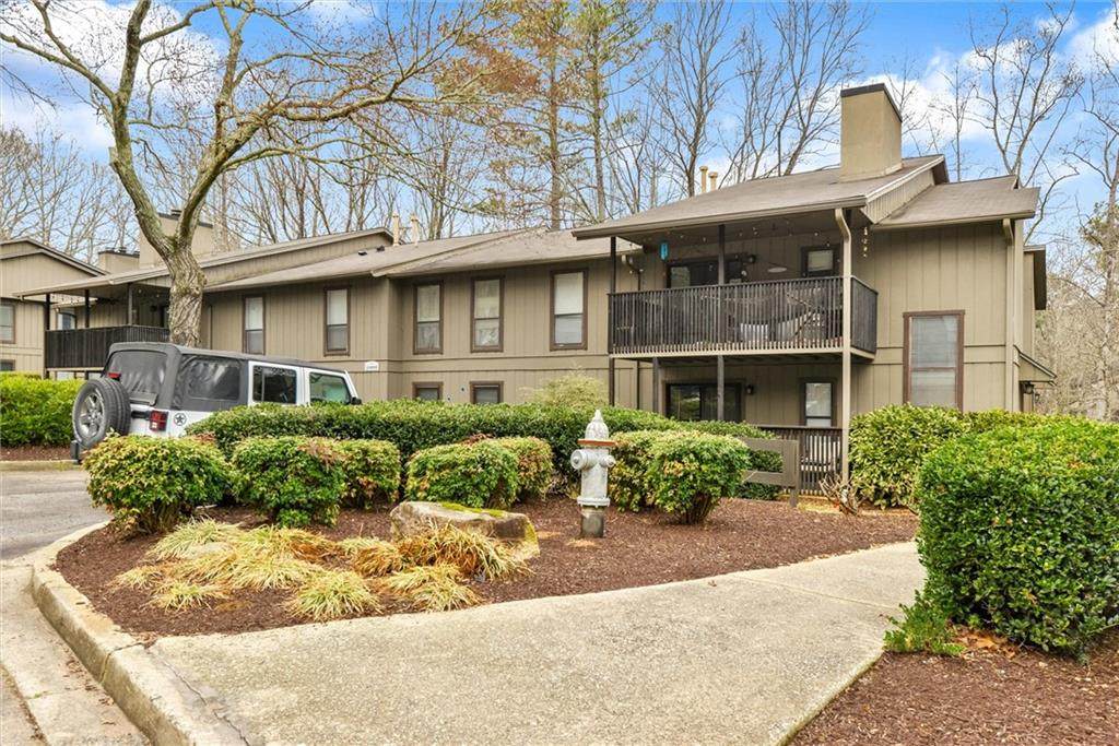 2410 Cumberland Court - Photo 1