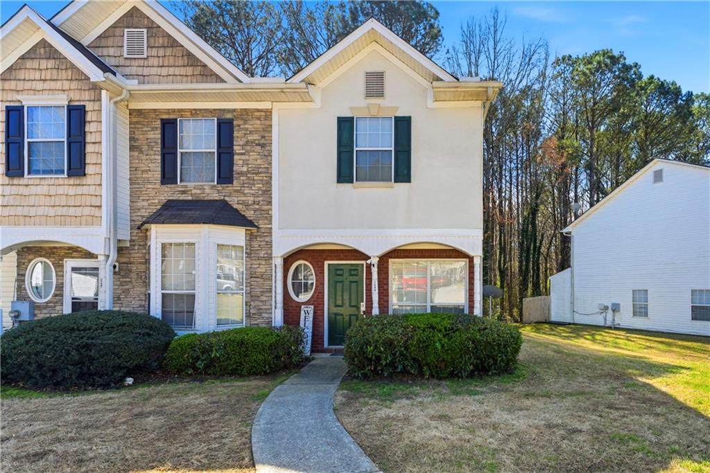 1686 Camden Forrest Trail - Photo 1
