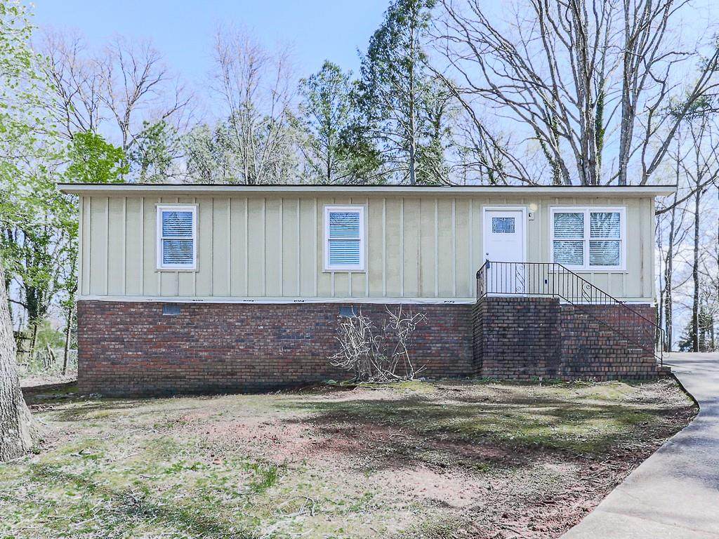 2406 Pine Drive - Photo 1