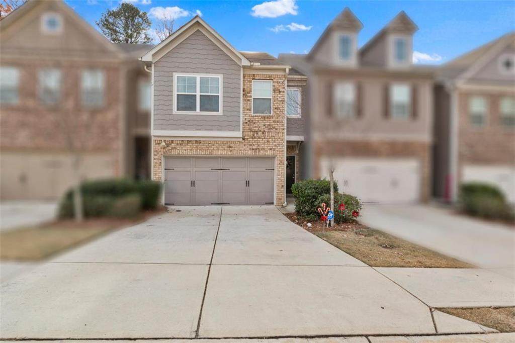 2805 Ellis Pointe Avenue - Photo 1