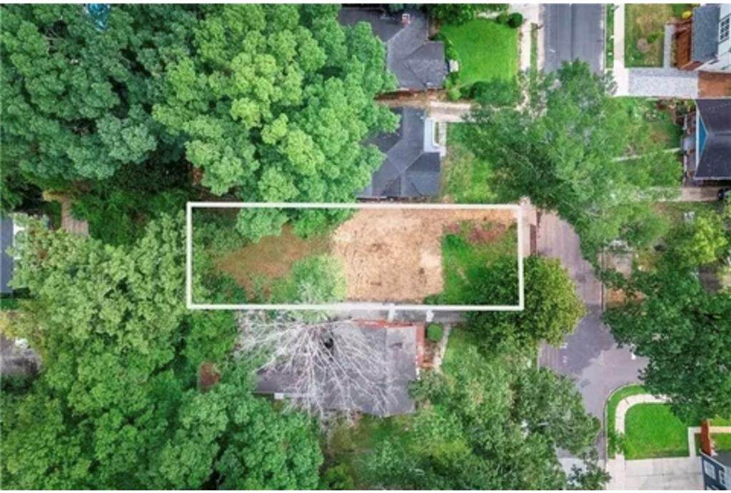 839 Gaston Street - Photo 1
