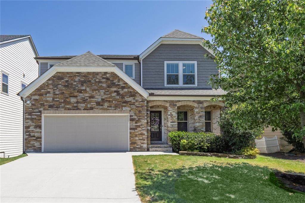 204 Meadows Court - Photo 1
