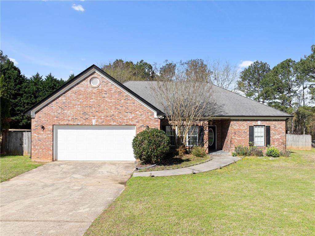 716 Michael Drive - Photo 1
