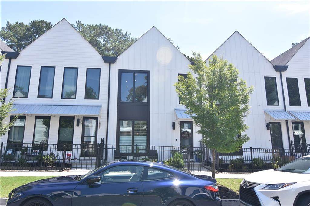 137 Pearl Street - Photo 1