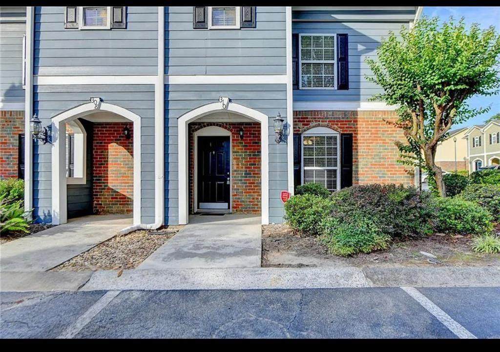 810 Summer Place - Photo 1