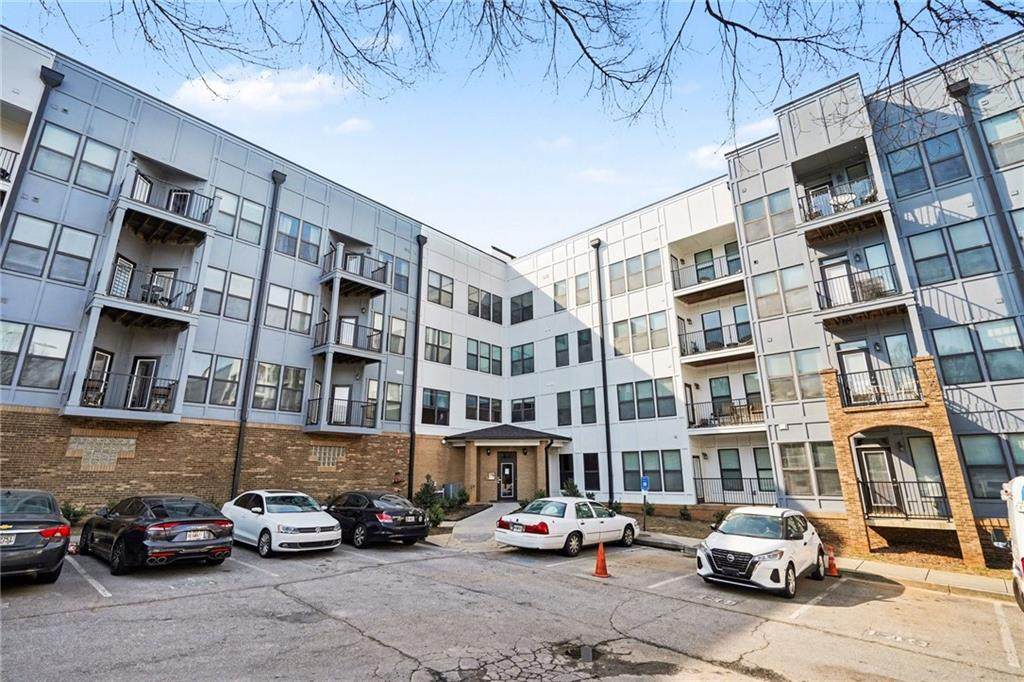 898 Oak Street - Photo 1