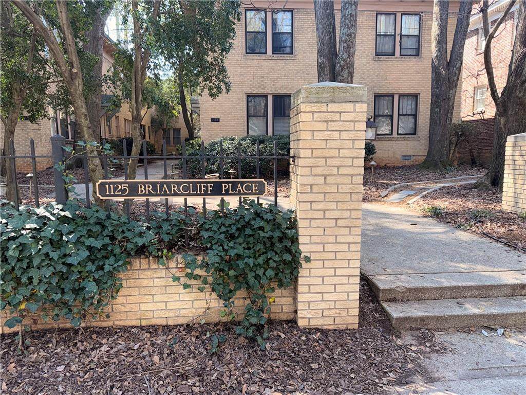 1125 Briarcliff Place - Photo 1