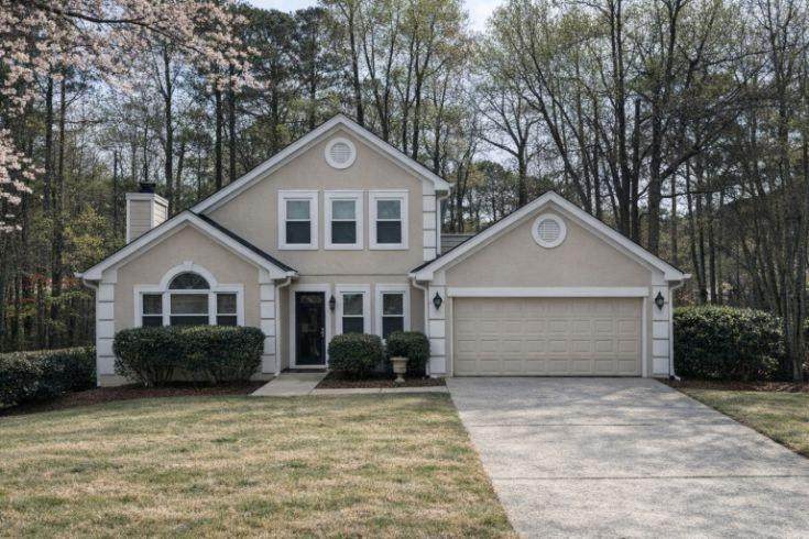 4390 Pinewalk Drive - Photo 1